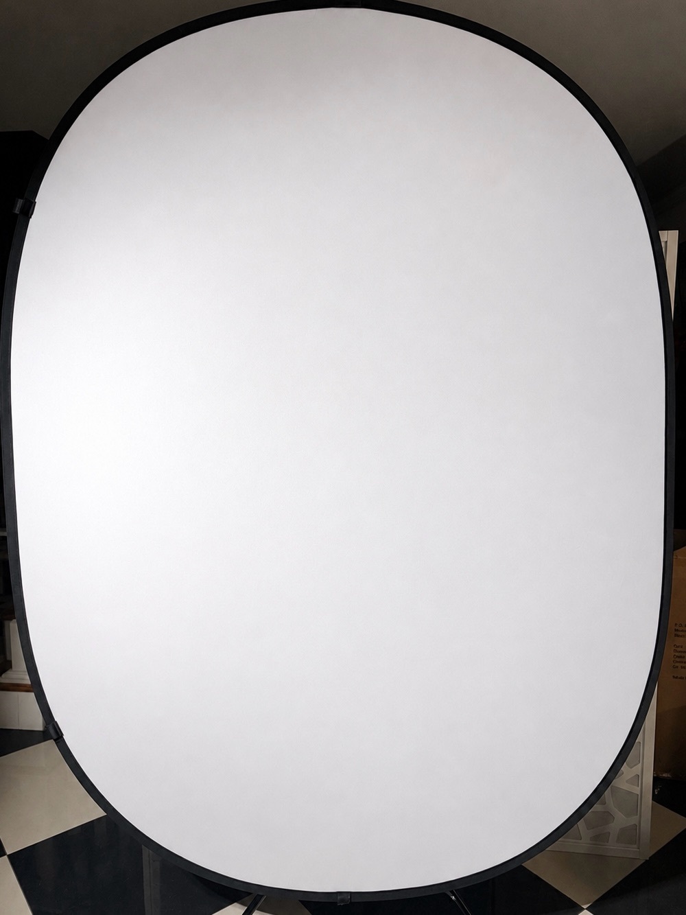 KATE 5x6.5ft Collapsible Reversible Black White Photography Backdrop